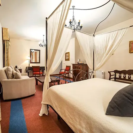 Hotel Alvar Fanez
